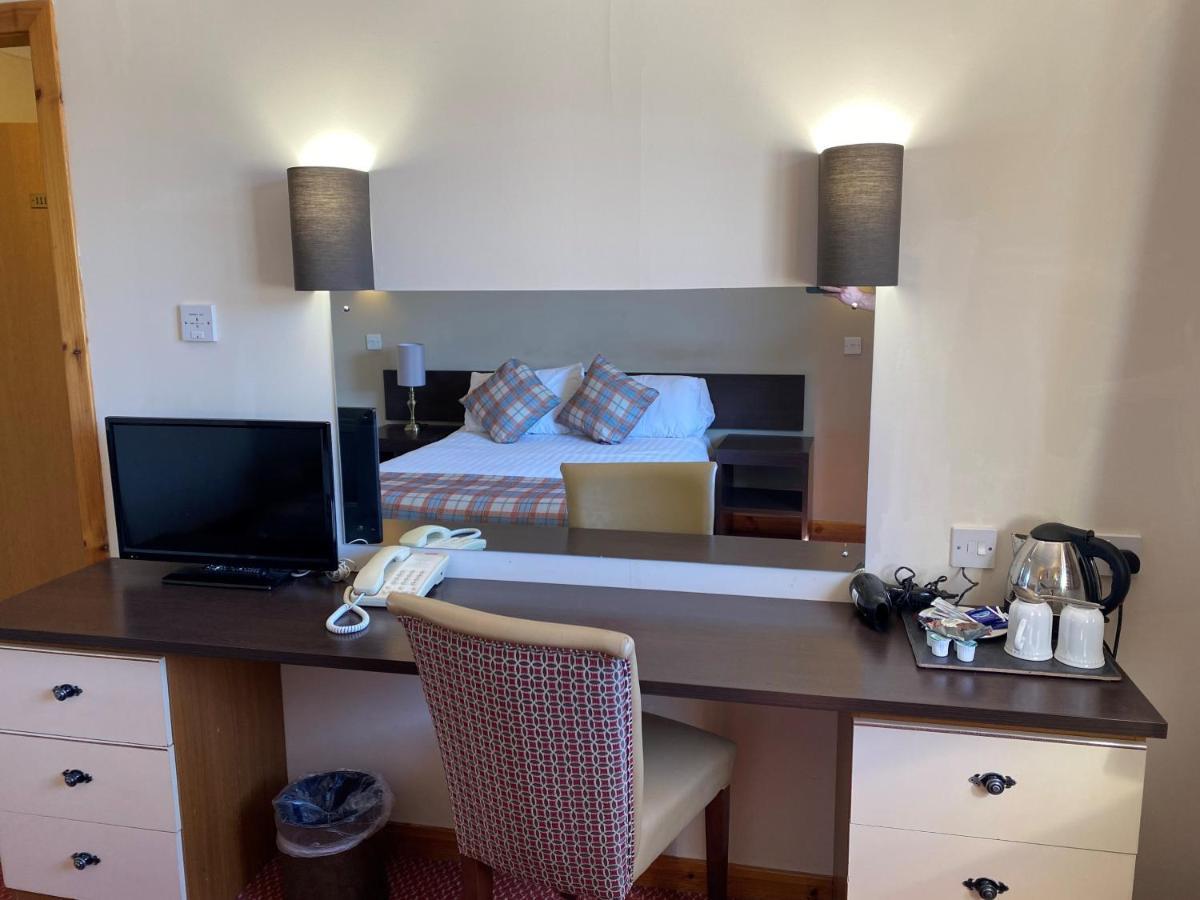 Highlander Hotel 'A Bespoke Hotel' Newtonmore Eksteriør billede